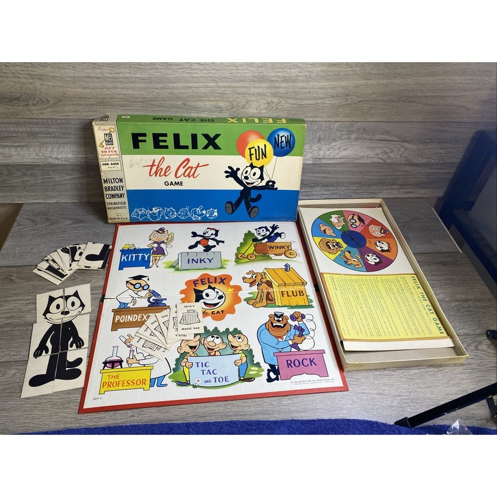 VTG 1968 Felix the Cat Board Game w Box Complete by Milton Bradley Complete